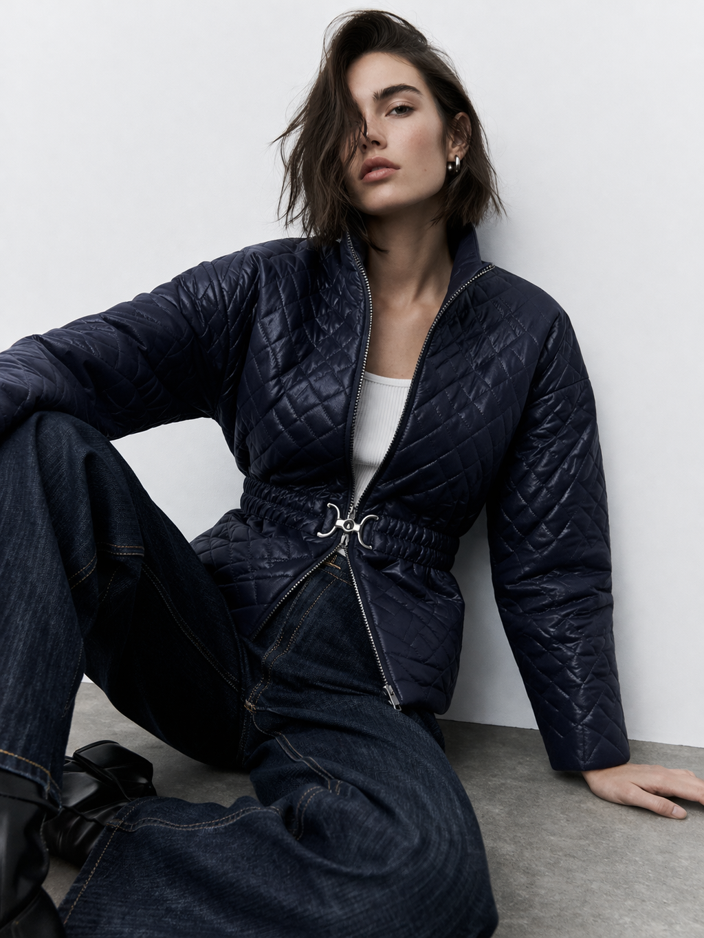 Tailored bunda s opaskom, tmavomodrá