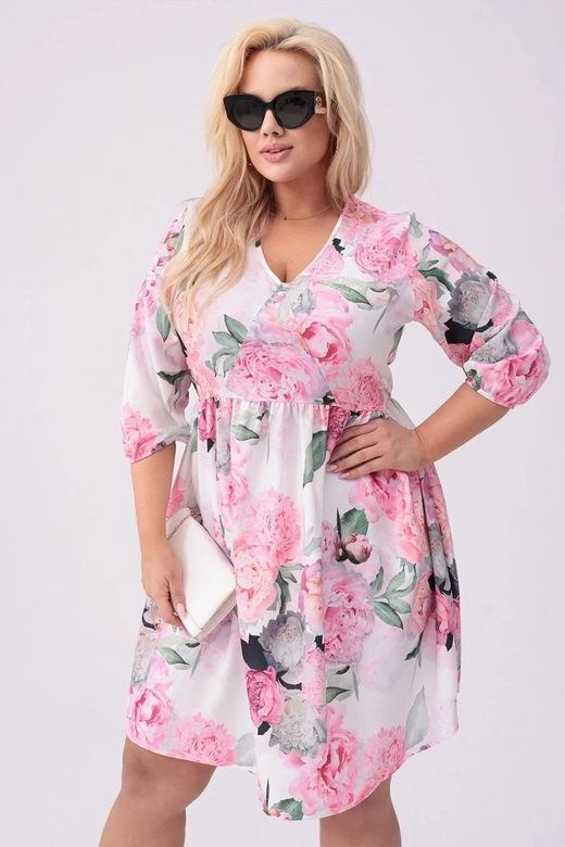 Šaty vo veľkosti plus size s kvetinovým vzorom v farbe ecru