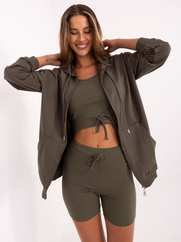 Športová súprava v khaki farbe: mikina + top + šortky