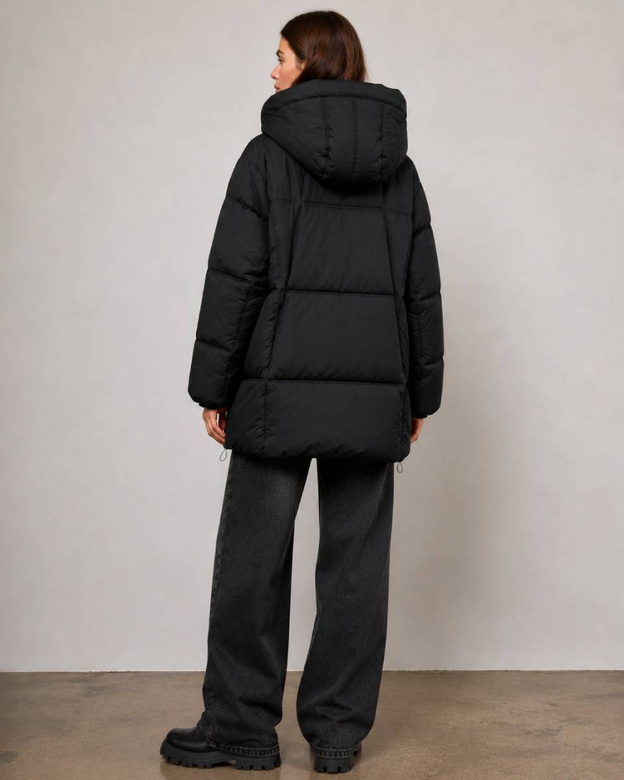 Čierna dámska oversize bunda typu puffer z páperia