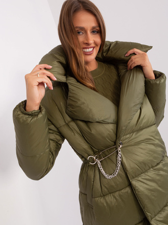 Zimná péřová bunda s ozdobným zapínaním v khaki farbe